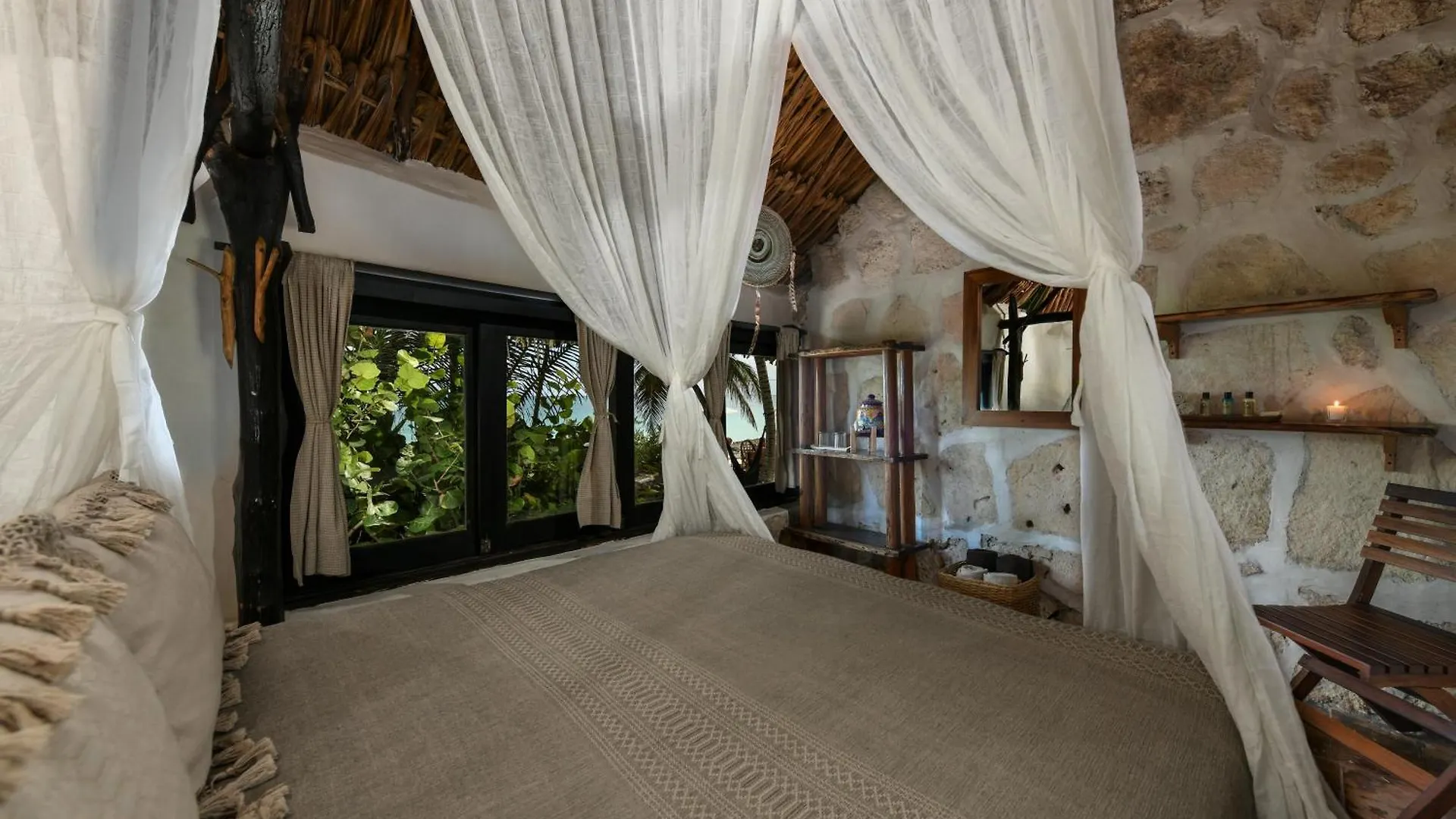 Hotel Diamante K - Inside Tulum National Park Meksyk