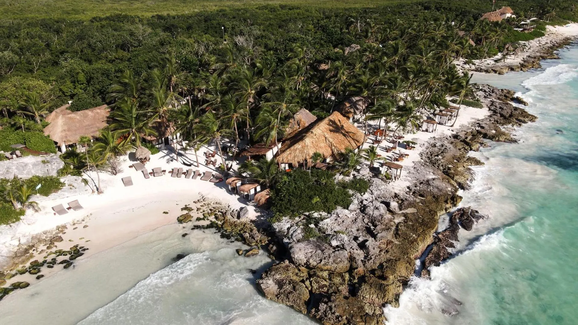 Hotel Diamante K - Inside Tulum National Park