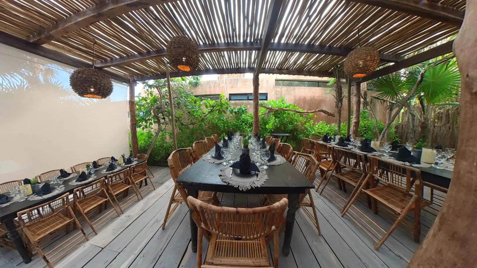 Hotel Diamante K - Inside Tulum National Park Mexiko