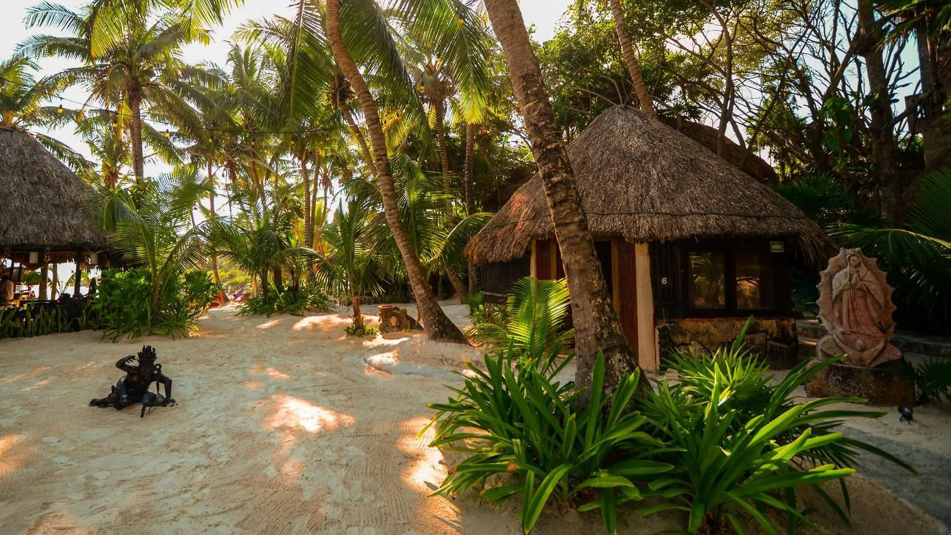 ***  Hotel Diamante K - Inside Tulum National Park Mexiko