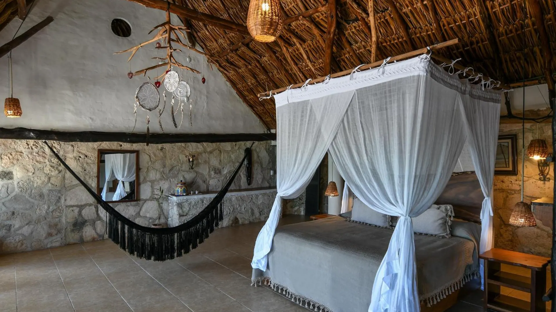 Hotel Diamante K - Inside Tulum National Park