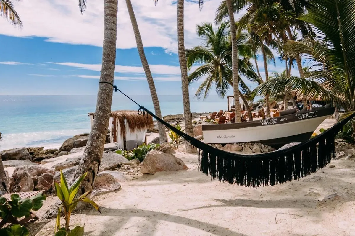 Diamante K - Inside Tulum National Park Hotel